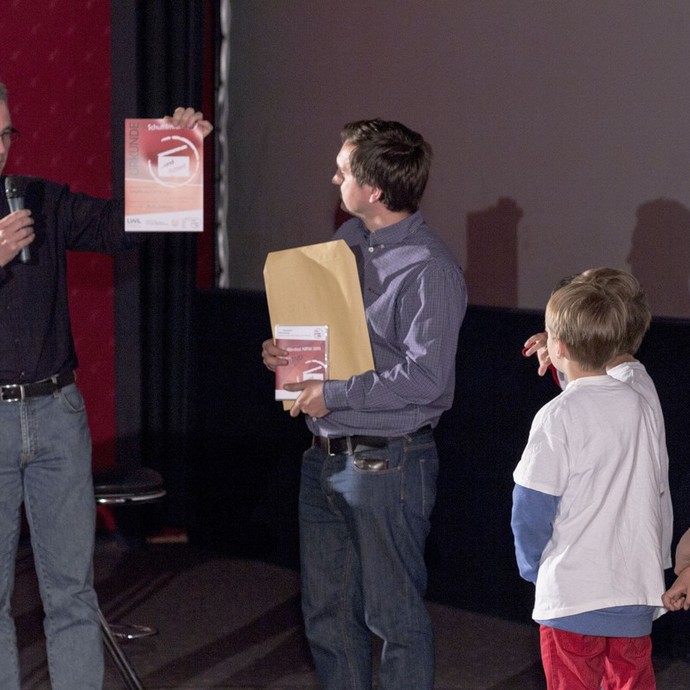 Bilder vom SchulFilmFest 2015 (vergrößerte Bildansicht wird geöffnet)